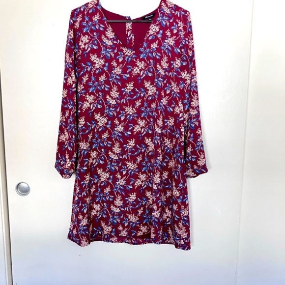 Madewell Red Floral  V-Neck Long Sleeve Dress - Picture 4 of 9